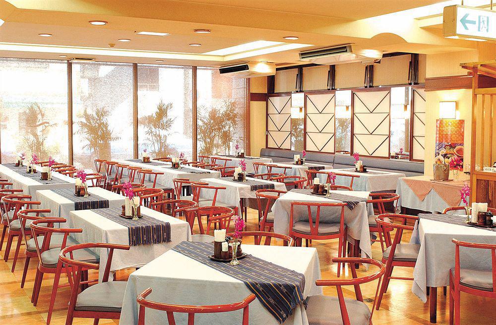Ryukyu Sun Royal Hotel Naha Exterior photo